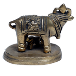 Brass Murti 2 No. Cow And Collins - 2 × 3 Inches | 2.5 × 3 Inches | For Pooja Temple | Home Decor | Office & Mandir Decoration | Vastu & Spiritual Decor, Ideal for Worship And Gifts