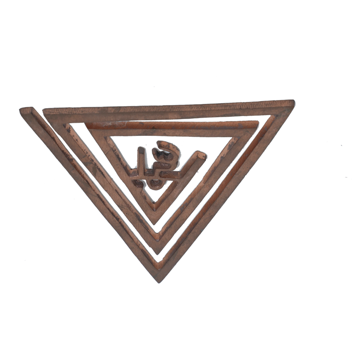 Copper Triangle Vastu Helix - 4 × 5 Inches